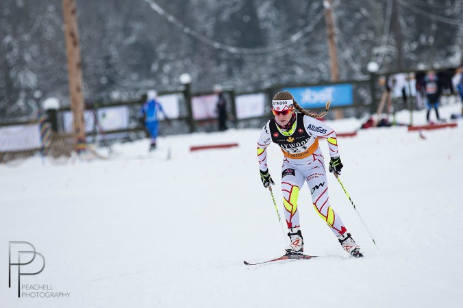 Cendrine Browne s'est rendue en quarts de finale chez les femmes sr./Cendrine Browne made it to the 1/4 finals with the sr women.