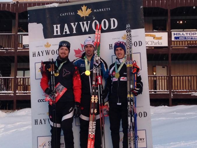Le podium du sprint junior: Ricardo Izquierdo, Angus Foster, 2e (à gauche), et Philippe Boucher, 3e.